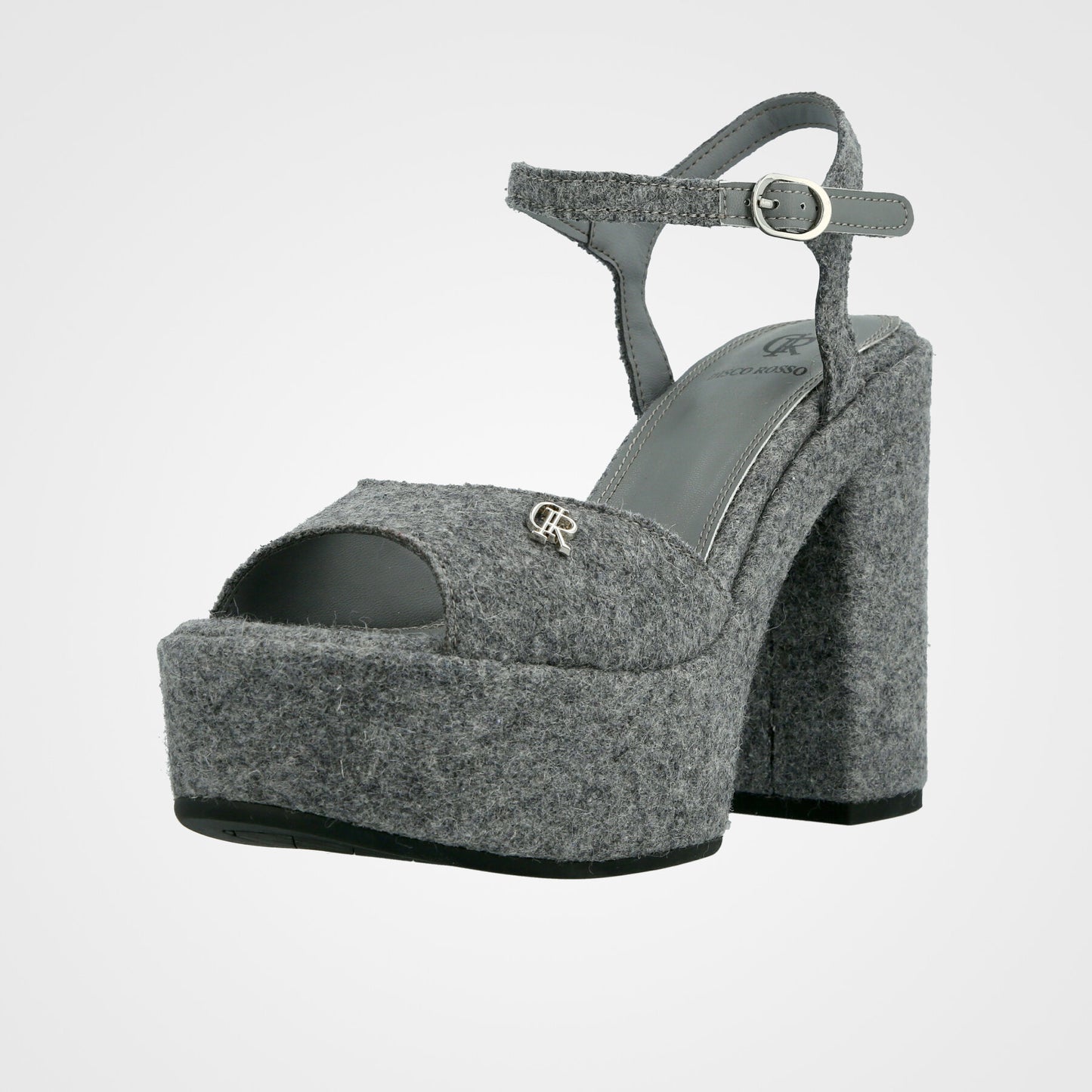 242-2337 - סנדל בובה