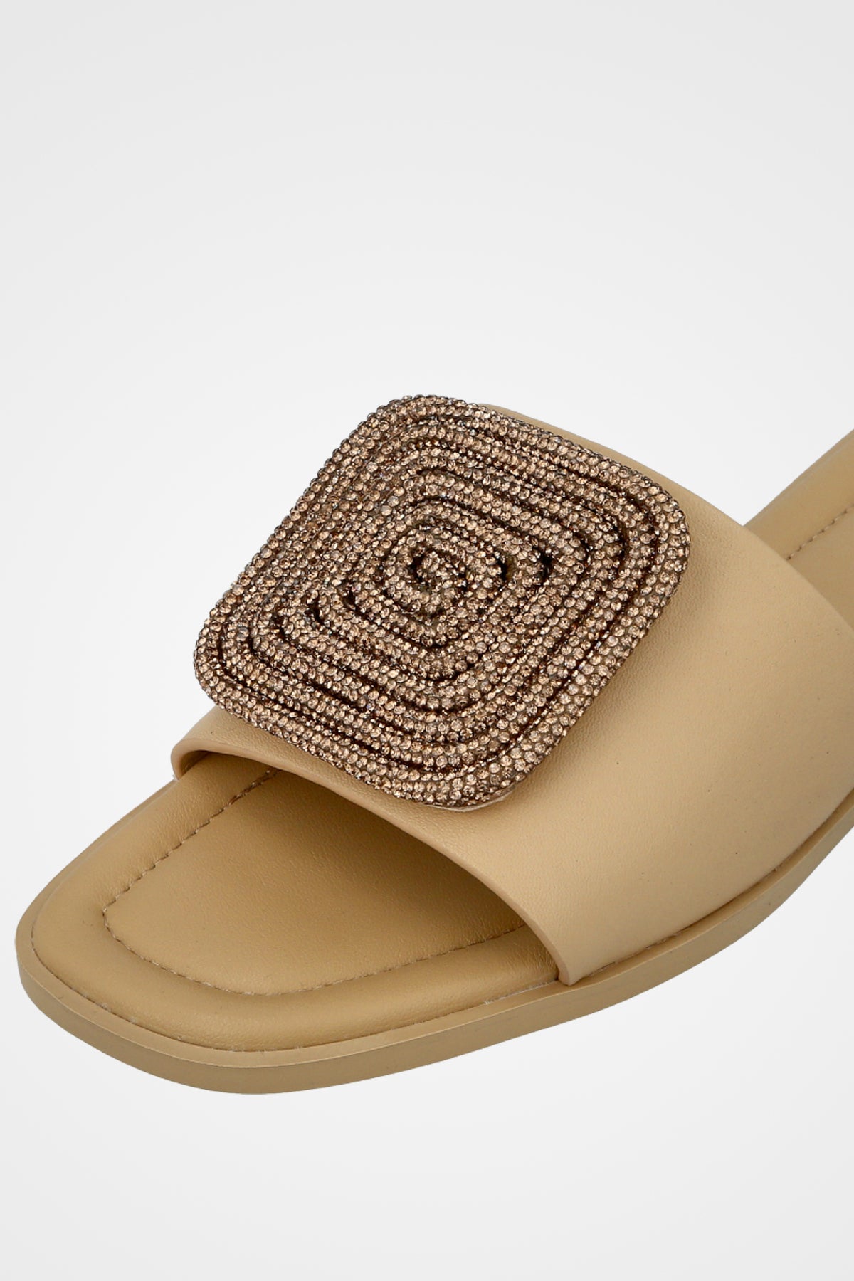 כפכף אבזם ספירלה אבנים 251-395-310