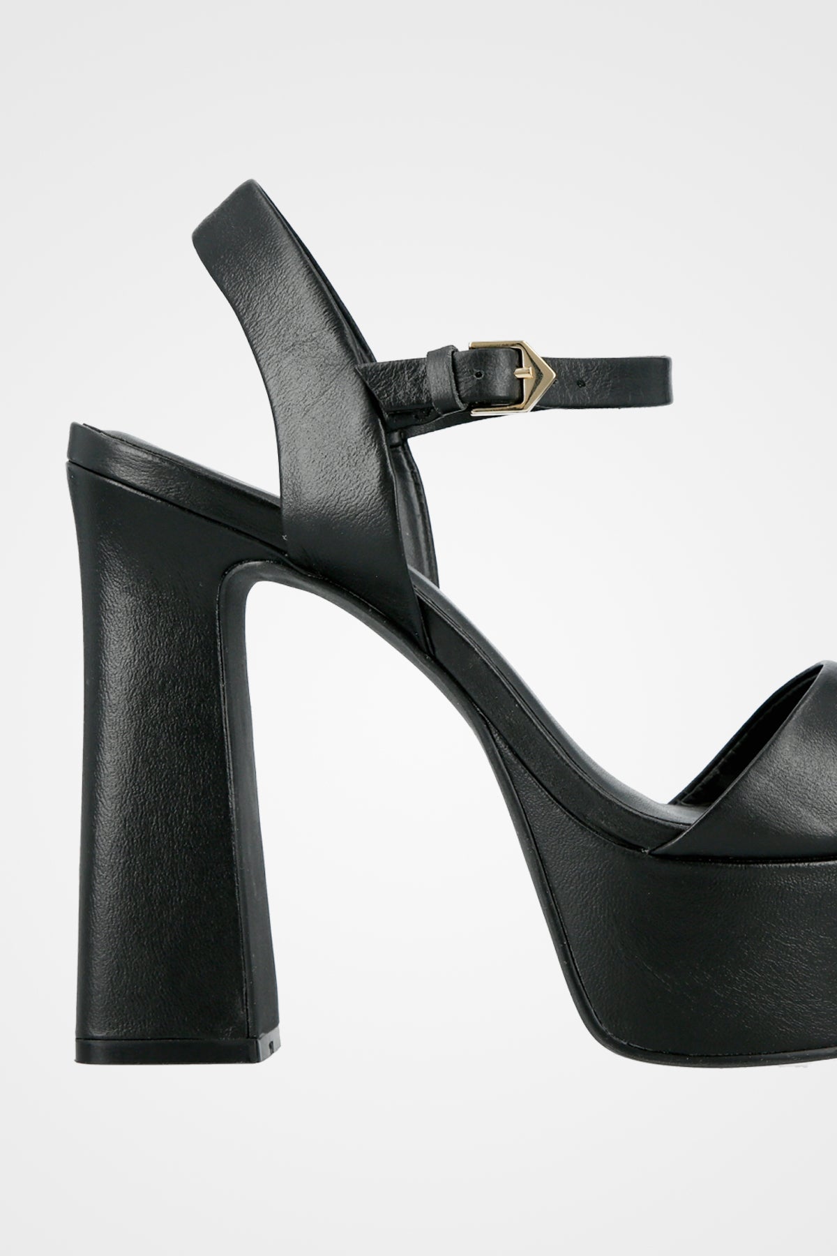 סנדל פס 251-172035