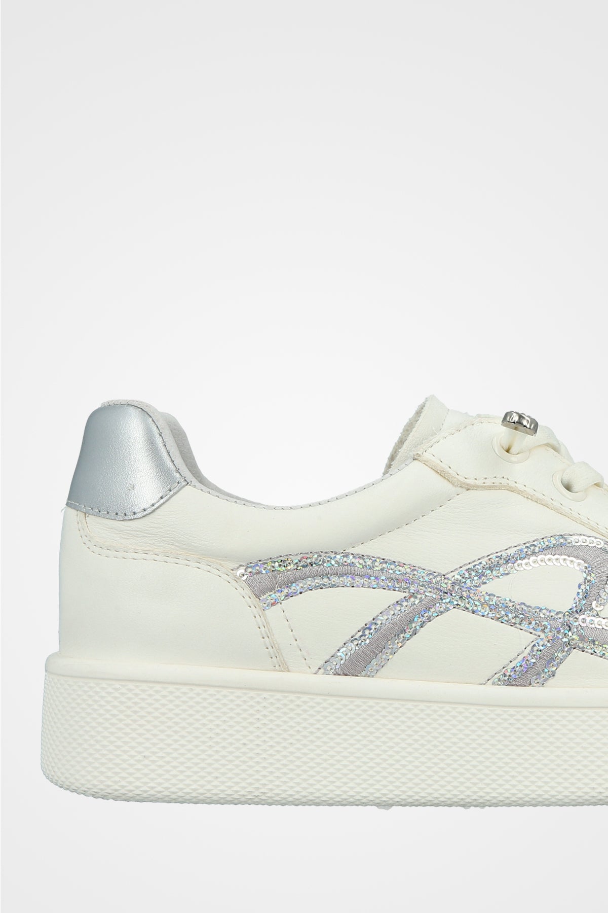 סניקרס עיטור פייטים -251-2060-5