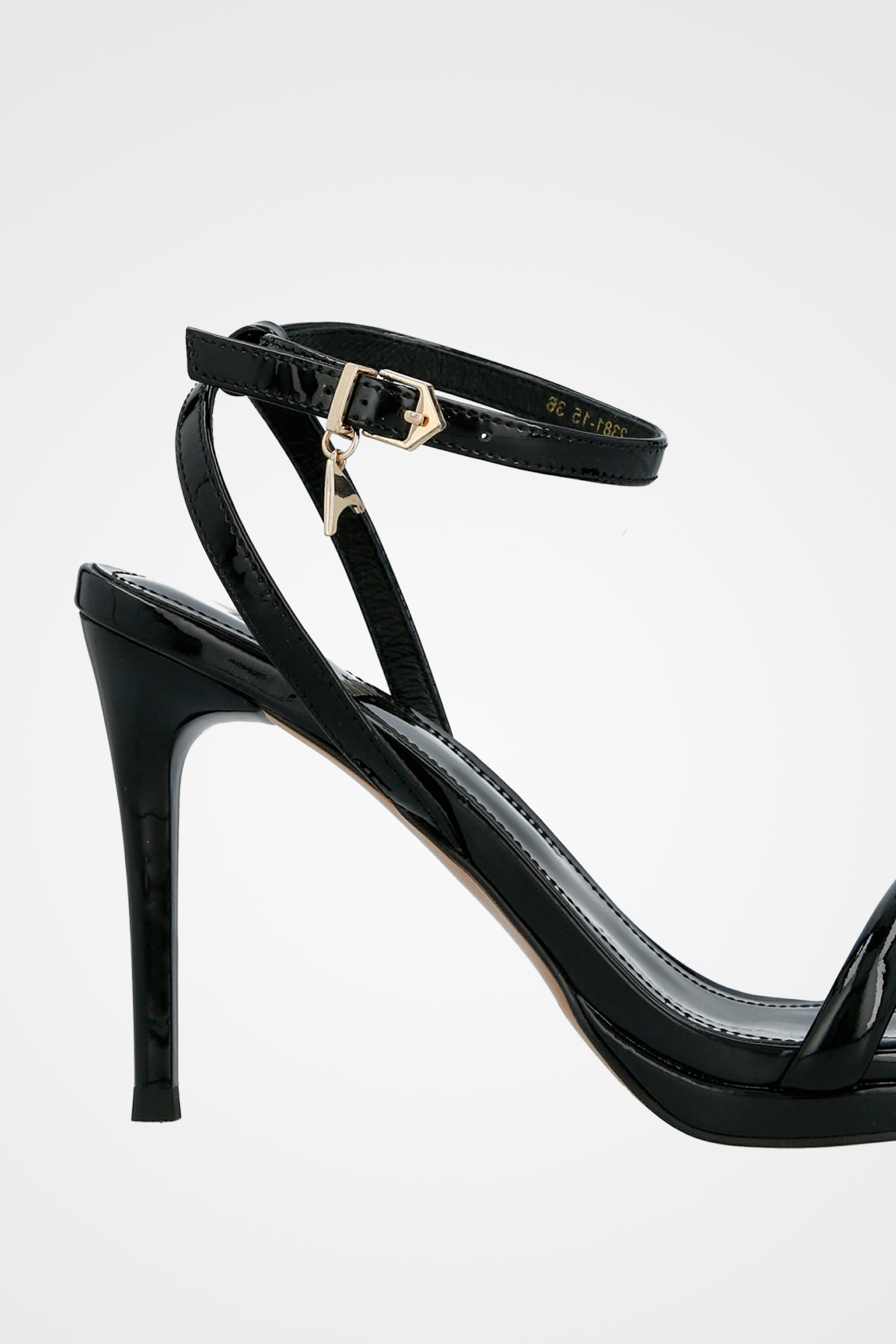 סנדל פס טיליק 251-238-15