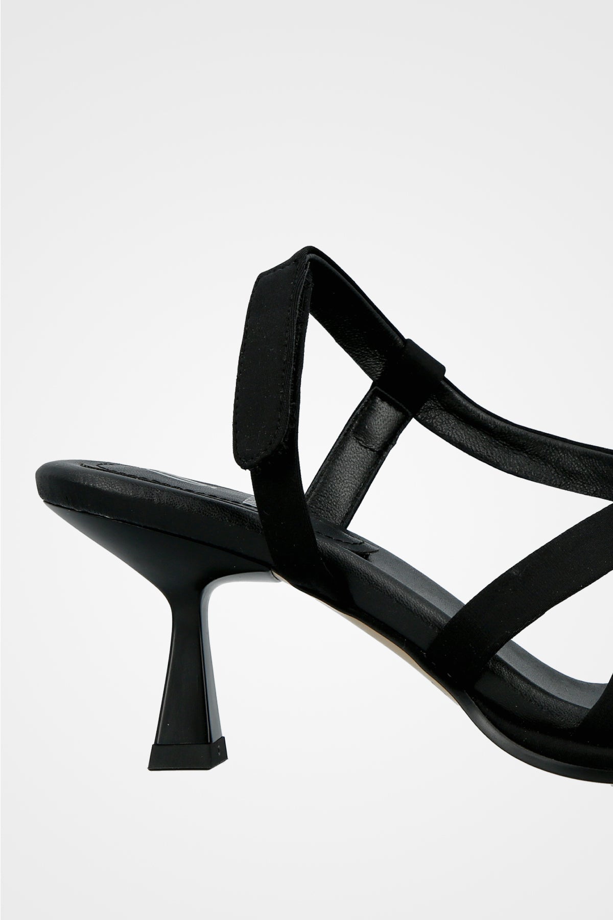 סנדל קרהה פס אלכסון 251-2477-8