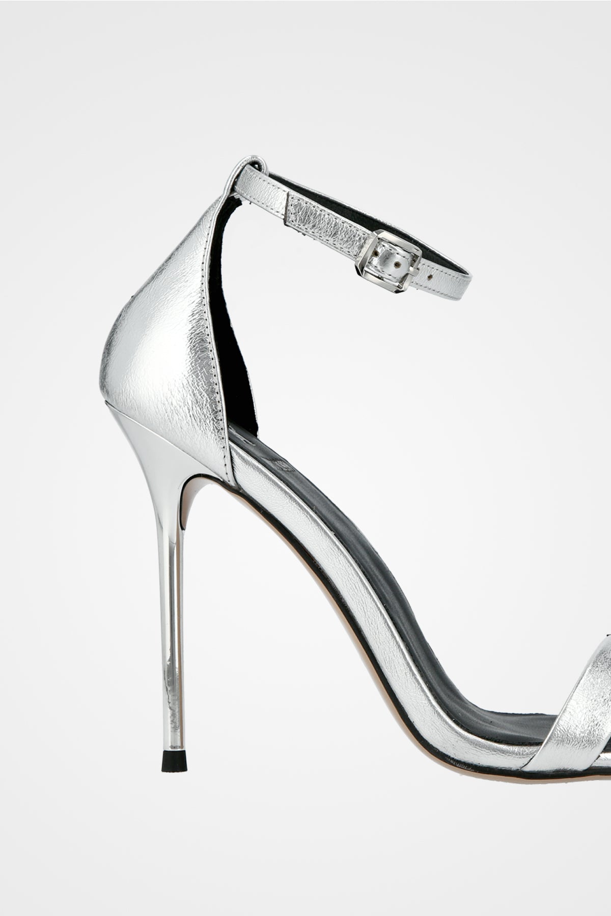 סנדל פס טיליק 251-934-3