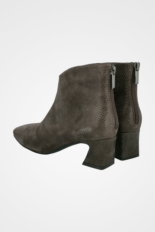 252-240-62 מגפון עגול