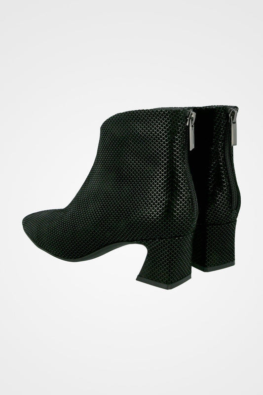 252-240-62 מגפון עגול