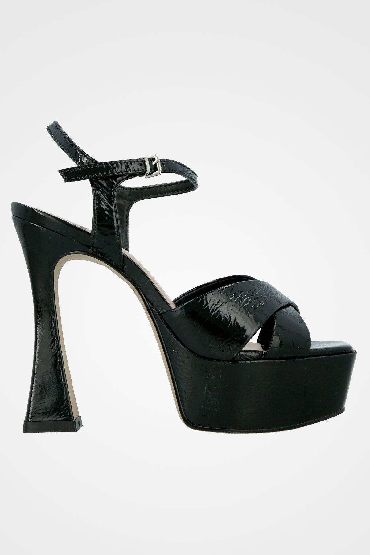 סנדל X קרהה - 241-10041