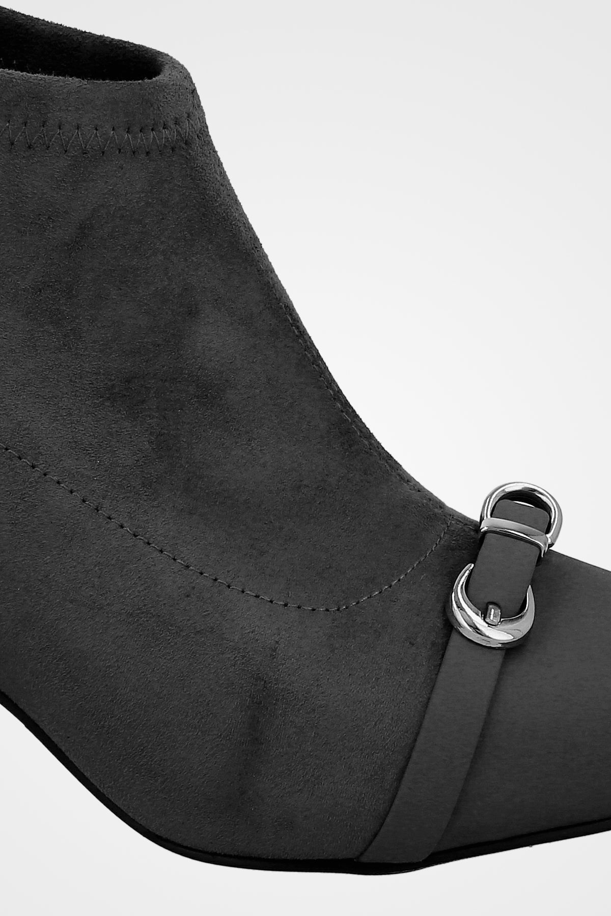 מגפון קצר גרב 252-3657-15