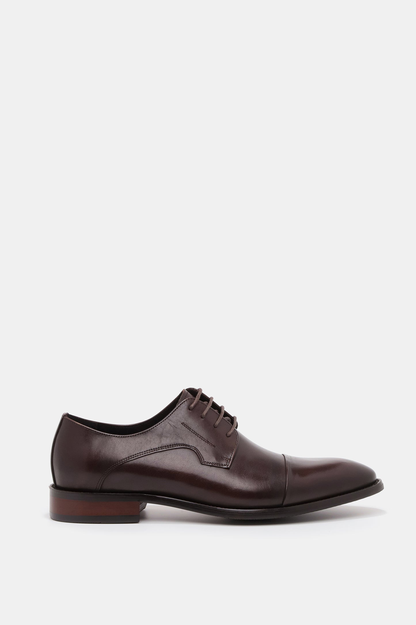 261-9706-9 נעל שרוך פביו