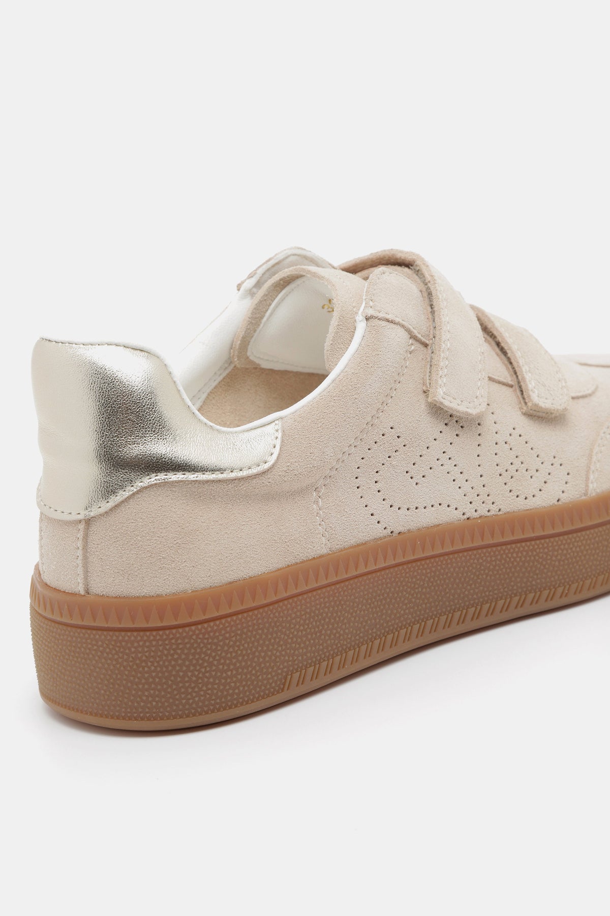 262-339-1 סניקרס 2 סקוטשים