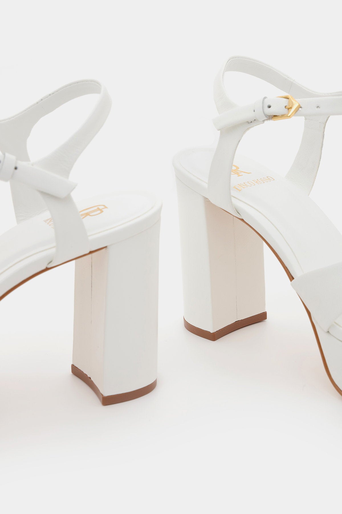 סנדל רצועות 241-134851